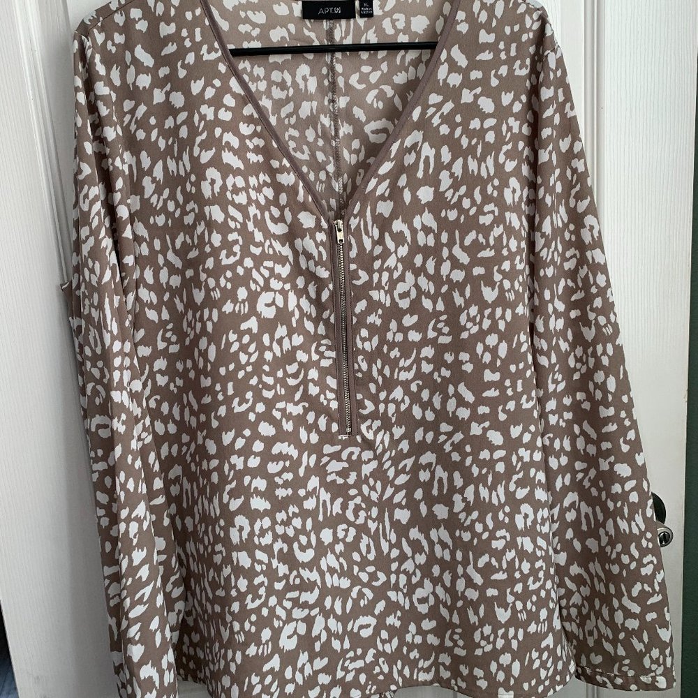 apt 9 Leopard print Blouse
